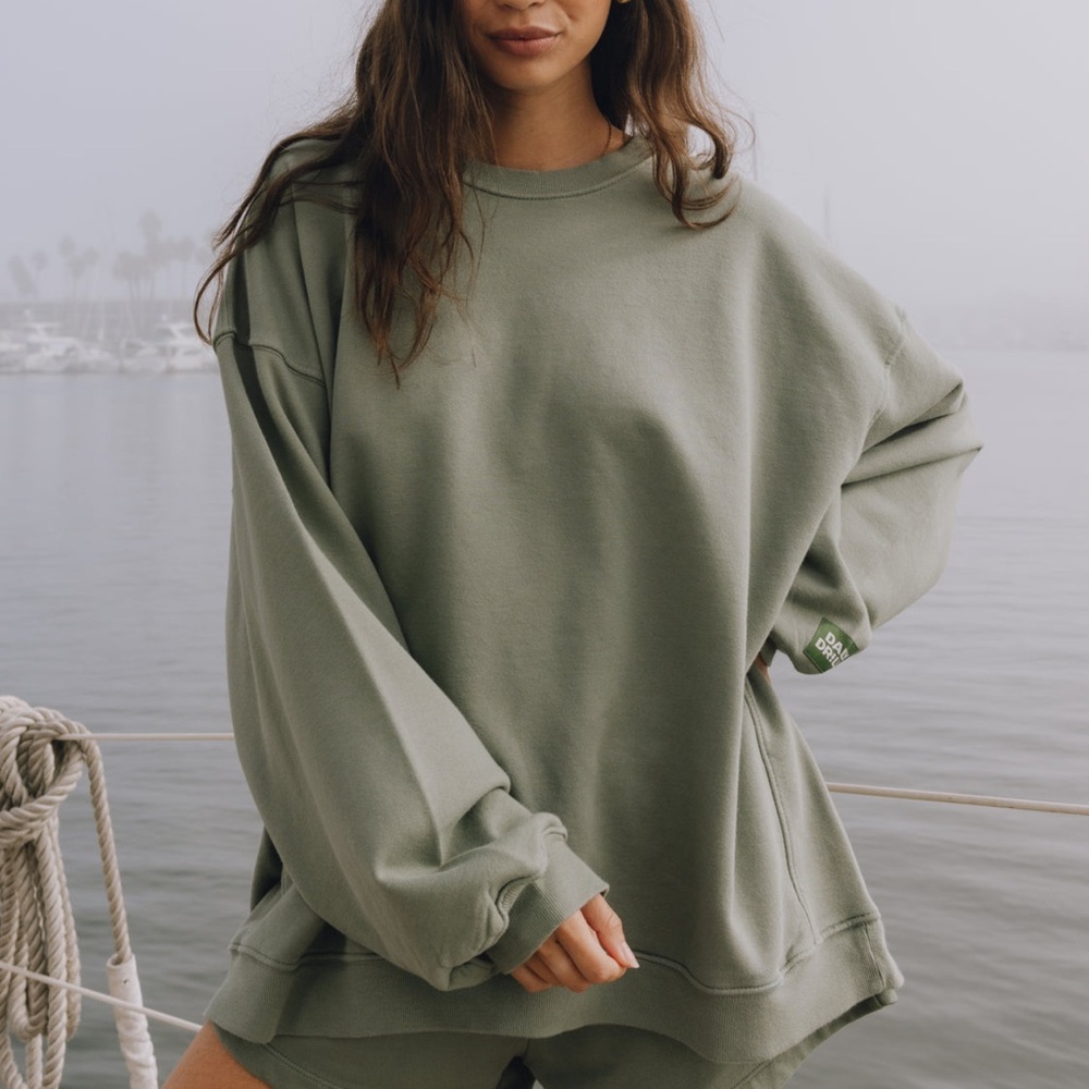 Oversize Crew + Shorts Set